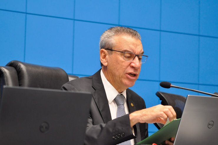 Imagem: A Mesa Diretora da ALEMS é conduzida pelo deputado e presidente Paulo Corrêa