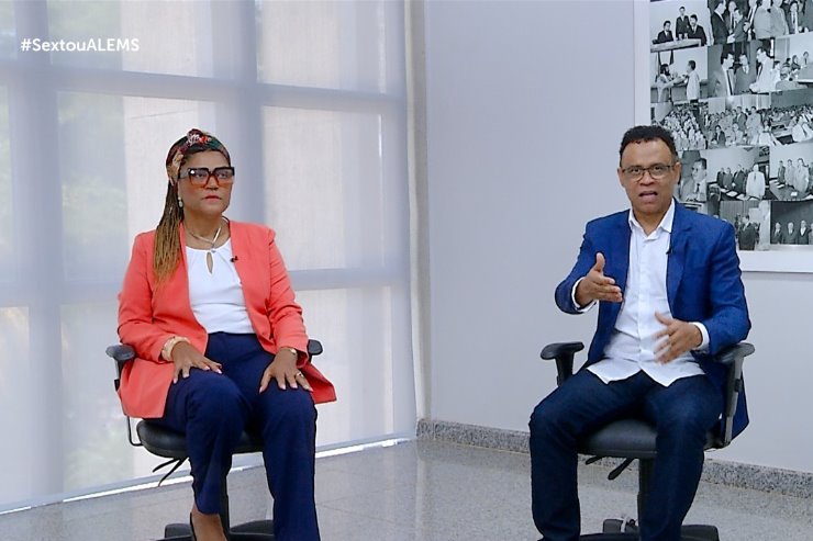 Imagem: Eugênia Portela, doutora em Educação, falou sobre  o Dia da Consciência Negra no programa Sextou, apresentado por Ben-Hur Ferreira