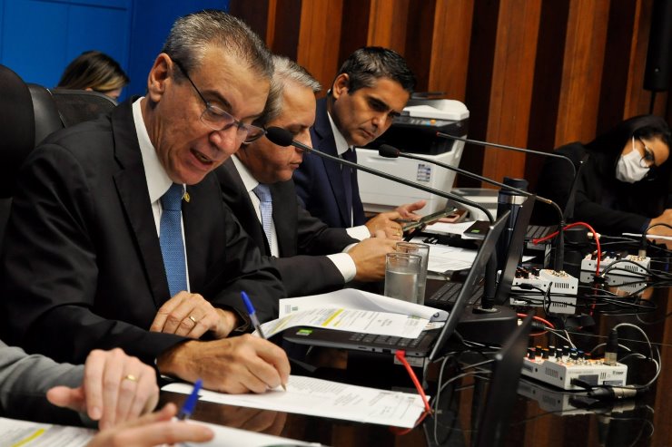 Imagem: Sessões são transmitidas ao vivo pelo YouTube Oficial da Casa de Leis, Facebook e Canal 9 da NET