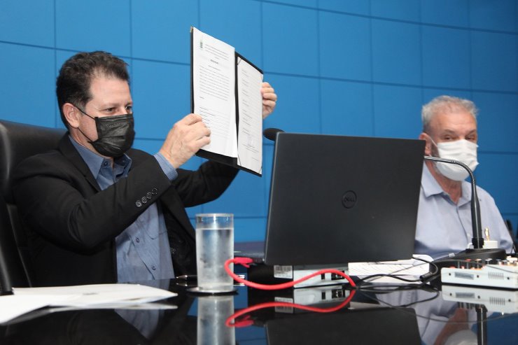 Imagem: Representantes de diversas instituições tomaram posse no novo grupo de trabalho da ALEMS