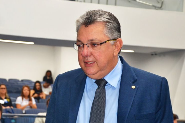 Imagem: Deputado Evander Vendramini defende que o ensino sobre noções da Constituição  contribui para o conhecimento dos direitos 