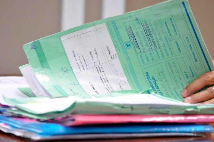 Imagem: Todas as legislações podem ser consultadas na aba "Leis e atos oficiais" do site oficial ALEMS