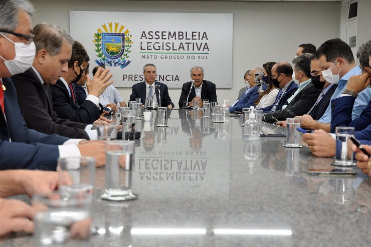 Imagem: Assembleia Legislativa e Governo apresentam projetos que beneficiam famílias carentes e contribuintes