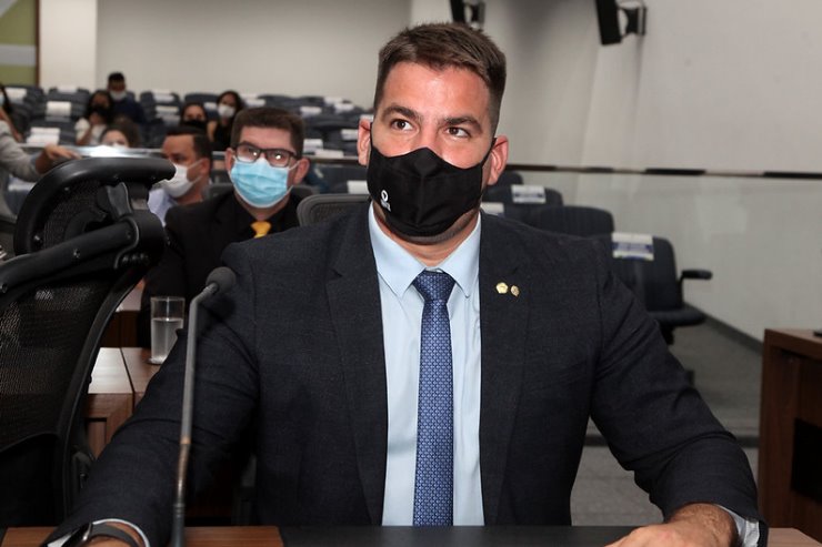 Imagem: Proposta foi apresentada pelo deputado Capitão Contar