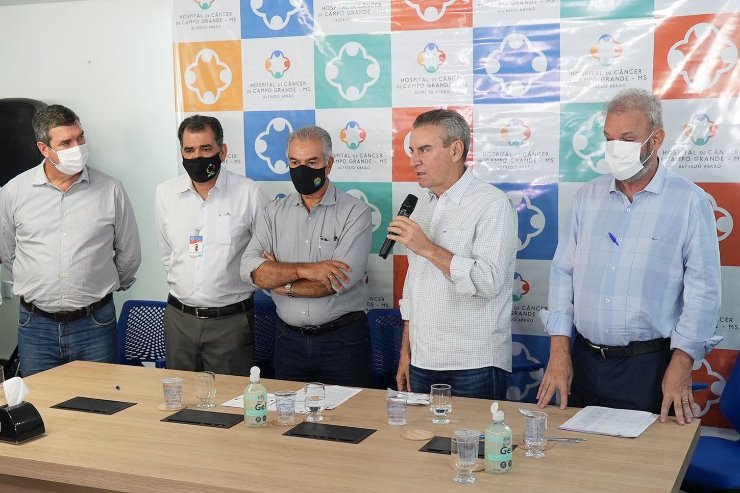 Imagem: Paulo Corrêa ressaltou a importância de uma unidade de saúde no Estado voltada ao tratamento do câncer