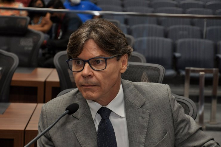 Imagem: Proposta do parlamentar segue para análise da Comissão de Constituição, Justiça e Redação (CCJR)