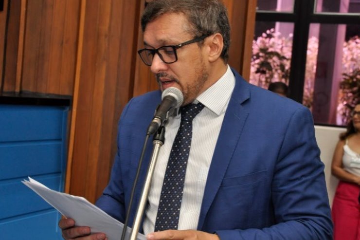 Imagem: Deputado Lucas de Lima, autor da proposta, destacou a importância do ensino de conteúdos sobre idosos nas escolas públicas