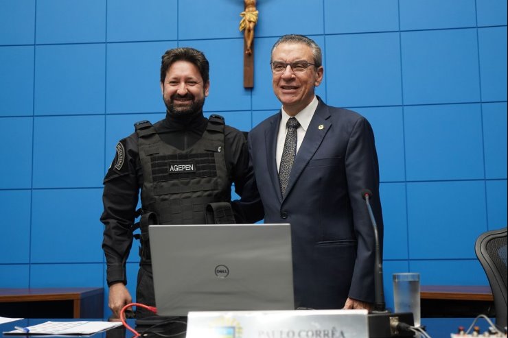 Imagem: Apesar de ter voto facultativo, por comandar a Mesa Diretora, Corrêa fez questão de votar pela aprovação do projeto.