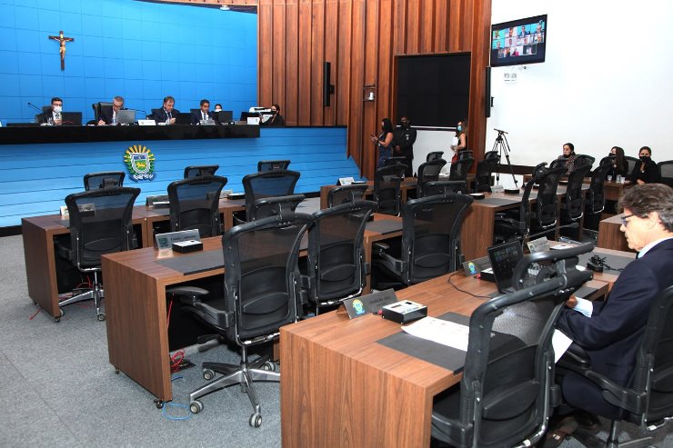 Imagem: A sessão ordinária mista da ALEMS é conduzida do Plenário Júlio Maia e transmitida ao vivo