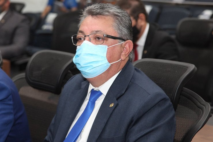 Imagem: Evander Vendramini, autor do projeto, enfatiza que as pessoas com nanismo sofrem com preconceitos e dificuldade de acesso a bens e serviços