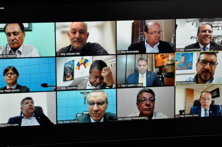 Imagem: Deputados debateram sobre filme brasileiro, suspenso pelo Ministério da Justiça, por fazer suposta apologia à pedofilia