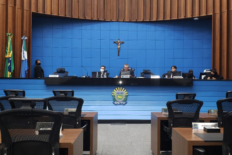 Imagem: A sessão ordinária tem início a partir das 9h e é transmitida ao vivo