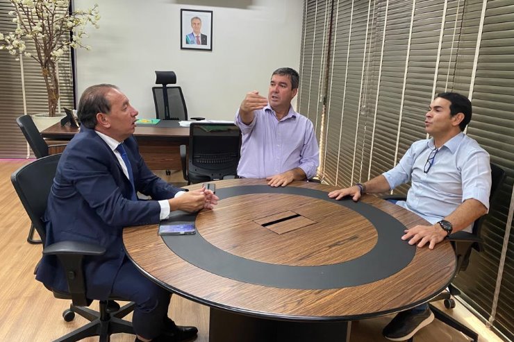 Imagem: Reunião serviu para avaliar o encaminhamento do processo da obra na MS-144