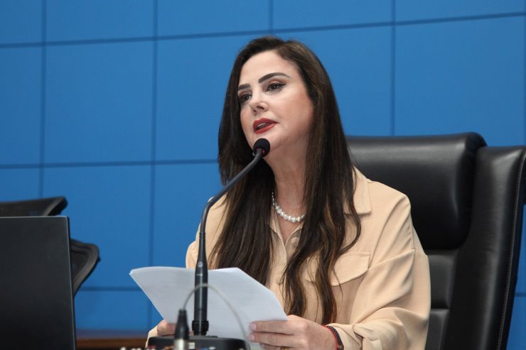 Imagem: Mara Caseiro é a autora da proposta de denominação do quartel da Polícia Militar Ambiental de Cassilândia