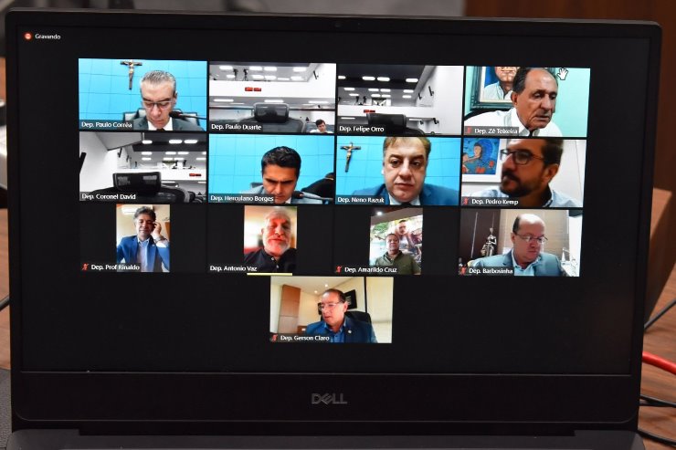Imagem: Sessões são transmitidas ao vivo pelo YouTube Oficial da Casa de Leis, Facebook e Canal 9 da NET