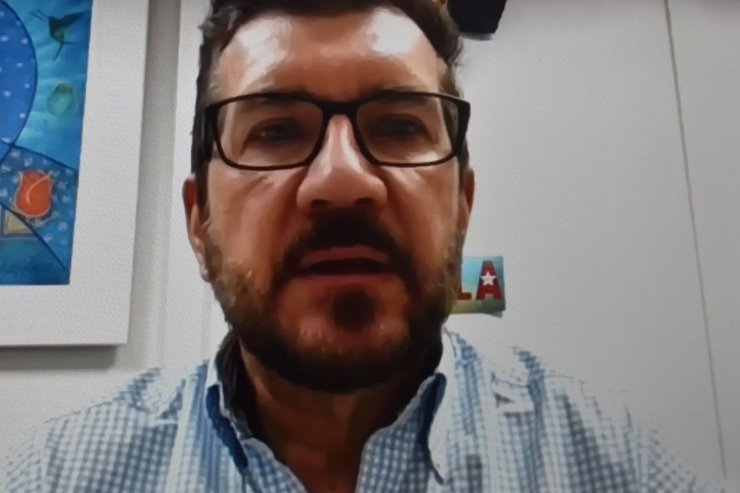 Imagem: Na tribuna virtual, Pedro Kemp fez apelo pelo restabelecimento do transporte aos pacientes do Cotolengo MS