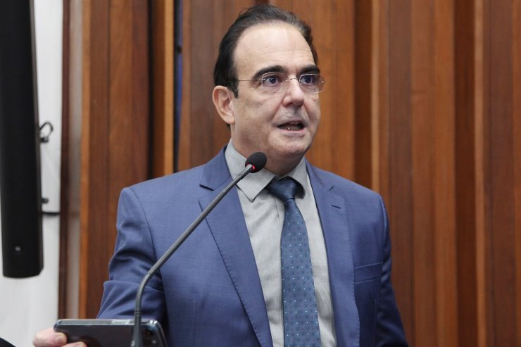 Imagem: O deputado Felipe Orro é o presidente da CPI da Energisa