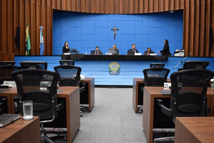 Imagem: A sessão ordinária tem início a partir das 9h