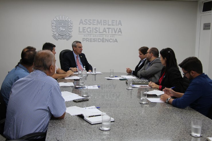 Imagem: Presidente recebeu pesquisadores da UFMS e grupo de trabalho estudará culturas que podem ser introduzidas em Porto Murtinho