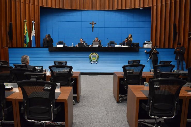 Imagem: Projetos serão analisados e votados durante a sessão ordinária, realizada no plenário da Casa de Leis