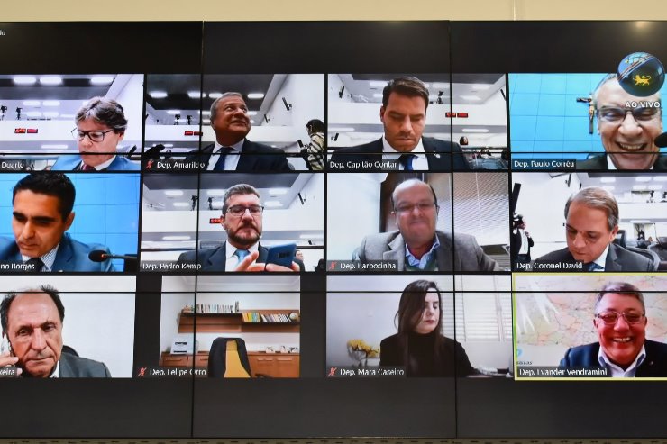 Imagem: Sessões são transmitidas ao vivo pelo YouTube Oficial da Casa de Leis, Facebook e Canal 9 da NET