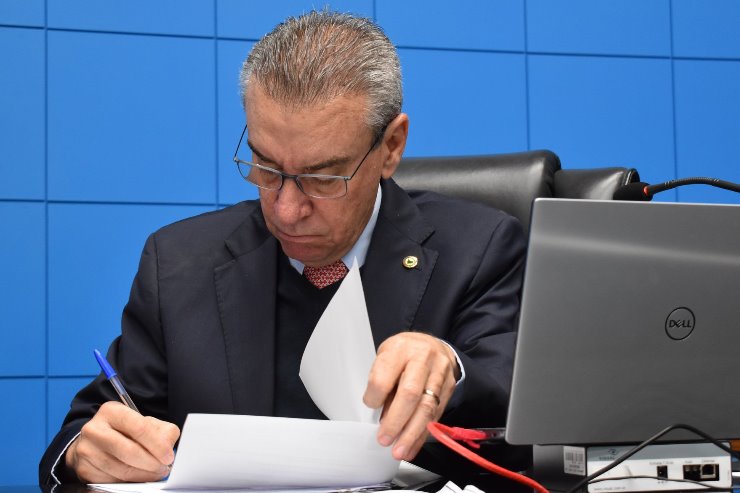 Imagem: Os projetos foram lidos no Plenário e serão encaminhados para análise da CCJR