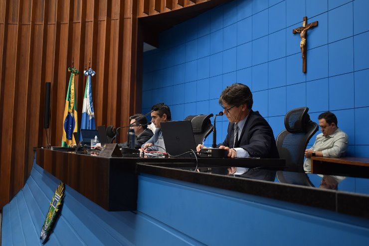 Imagem: Sessões são transmitidas ao vivo pelo YouTube Oficial da Casa de Leis, Facebook e Canal 9 da NET