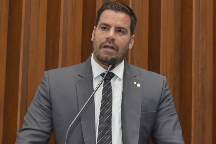 Imagem: Deputado Capitão Contar denunciou suposto superfaturamento na aquisição de 60 mil cestas básicas para o enfrentamento da pandemia 