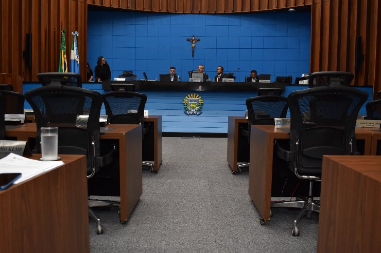 Imagem: As sessões são conduzidas a partir do Plenário Júlio Maia e começam às 9h