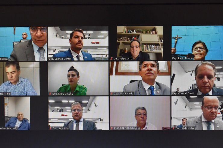 Imagem: Deputados apreciaram e aprovaram cinco matérias durante a Ordem do Dia desta quarta-feira