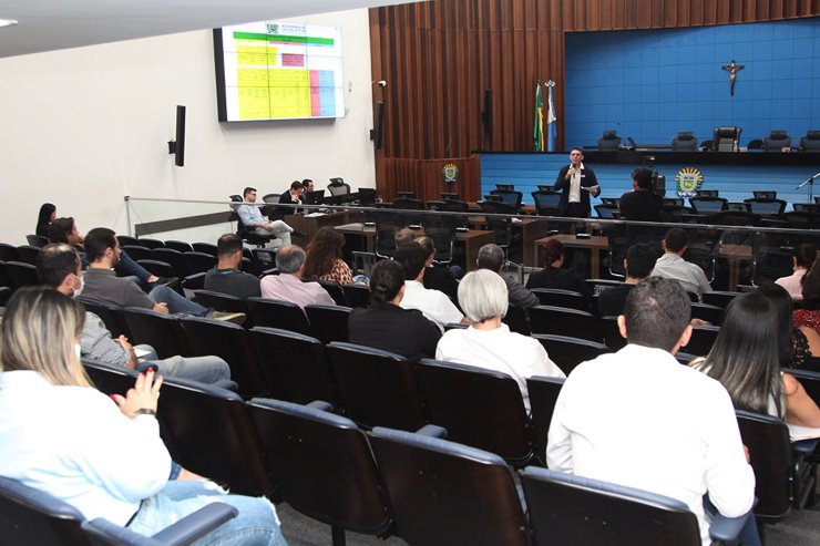 Imagem: Programa Segunda Legal levou aos servidores da ALEMS a oportunidade de conhecer e discutir sobre os departamentos da Casa de Leis