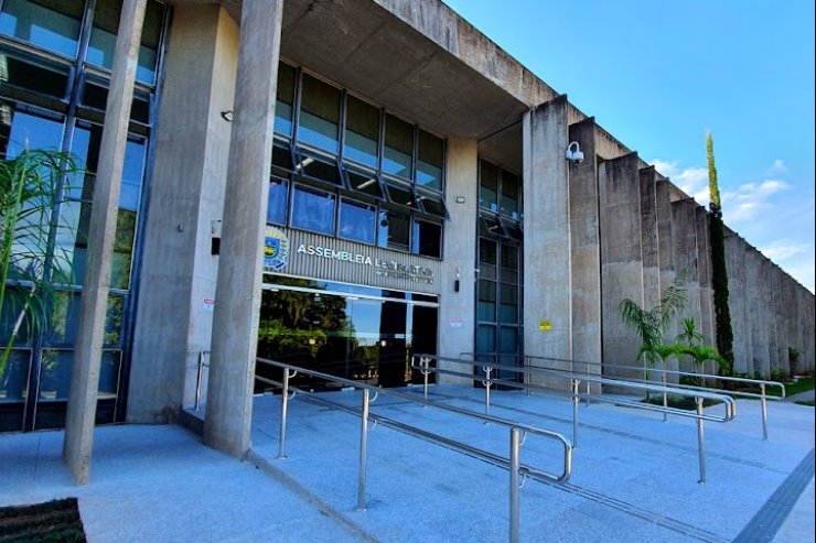 Imagem: Acompanhe os eventos ao vivo pelos canais digitais oficiais da ALEMS