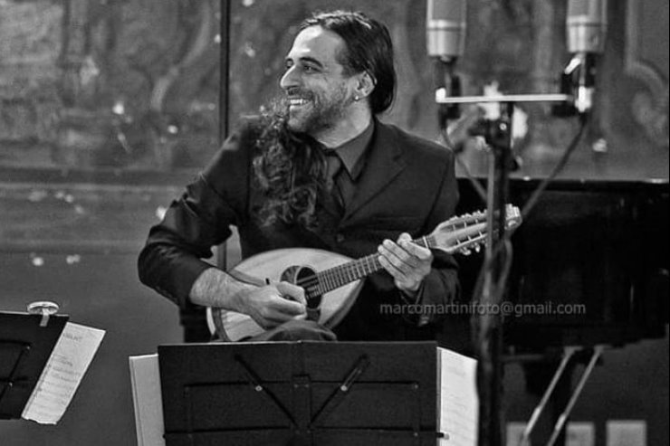 Imagem: Norberto Cruz, o bandolinista português foi um dos entrevistados do Estúdio ALEMS