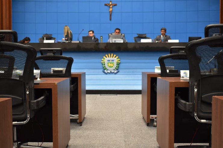 Imagem: Sessões são transmitidas ao vivo pelo YouTube Oficial da Casa de Leis, Facebook e Canal 9 da NET