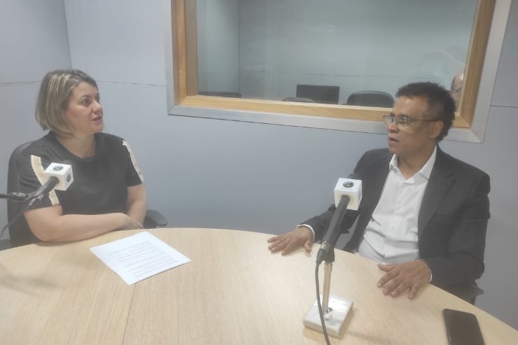 Imagem: Ben-Hur Ferreira, gerente da Escola do Legislativo da ALEMS, foi o entrevistado do Direto ao Assunto