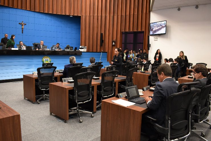 Imagem: Sessões são transmitidas ao vivo pelo YouTube Oficial da Casa de Leis, Facebook e Canal 9 da NET