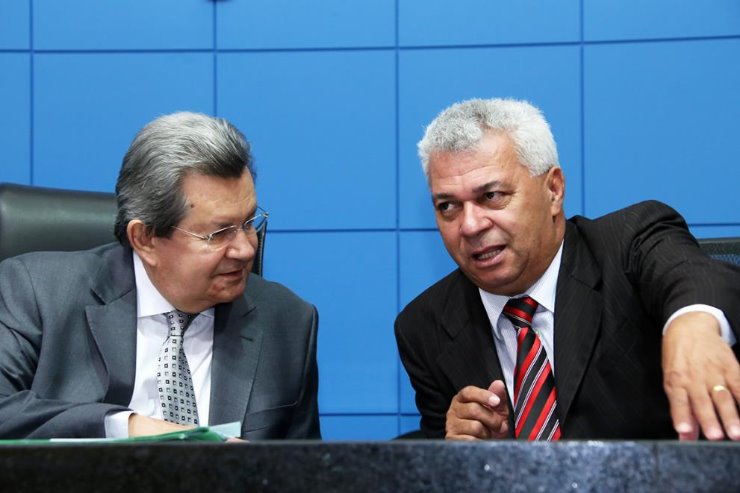 Imagem: Salas de reuniões homenageiam os deputados Onevan de Matos e Cabo Almi, que morreram na pandemia da Covid-19