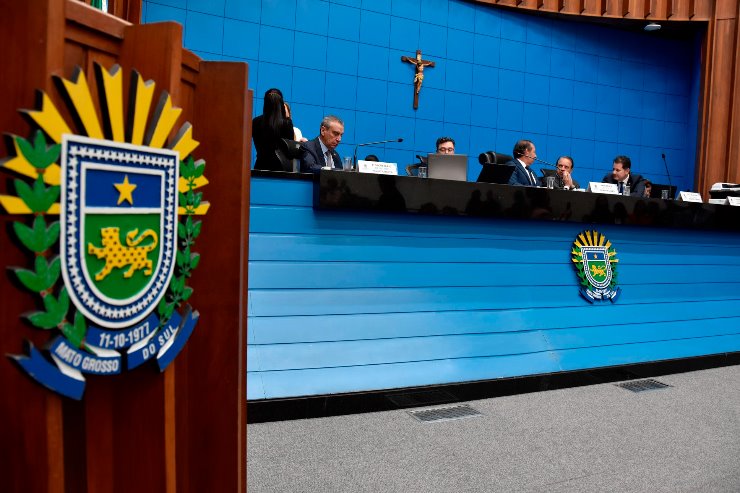 Imagem: Projetos serão analisados e votados durante sessão plenária, que tem início às 9h com transmissão ao vivo 