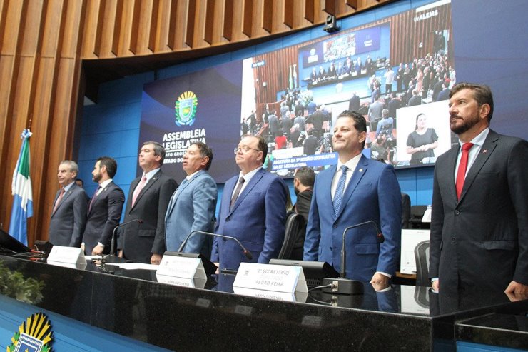 Imagem: Posse contou com presenças dos chefes do Poder Executivo, Legislativo e Judiciário