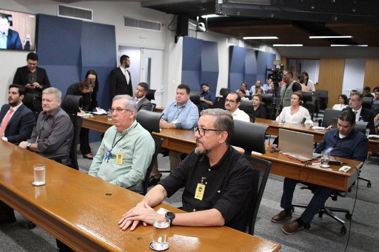Imagem: Reunião da Frente de Limites, Divisas Territoriais e Regularização Fundiária; instituição do grupo está no Diário Oficial desta quarta-feira 