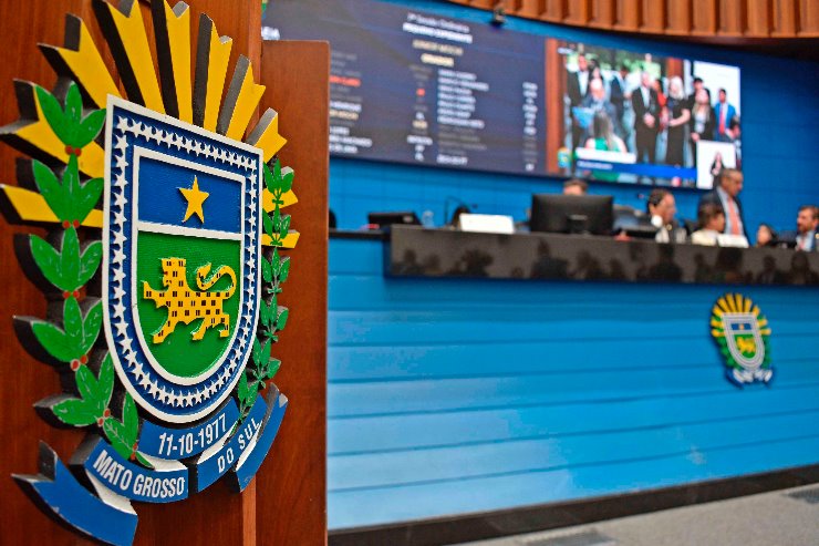 Imagem: O impacto da plantação de eucaliptos nos recursos hídricos no Bolsão e a concessão da hidrovia do Rio Paraguai serão debatidos em reunião, no dia 12 de março, às 14h, no Plenarinho Nelito Câmara, na Assembleia Legislativa.