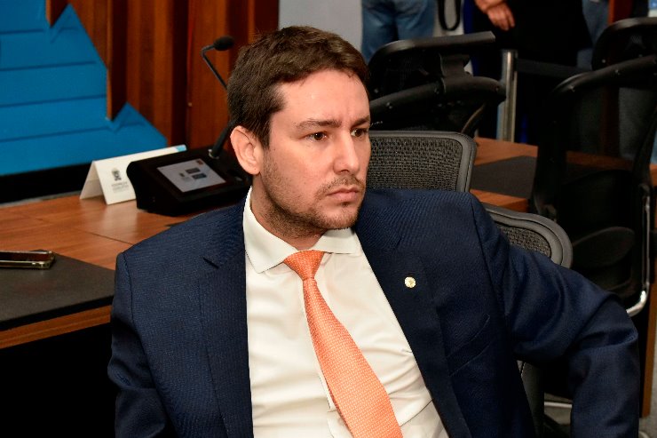 Imagem: O projeto de lei é de autoria do deputado João Henrique