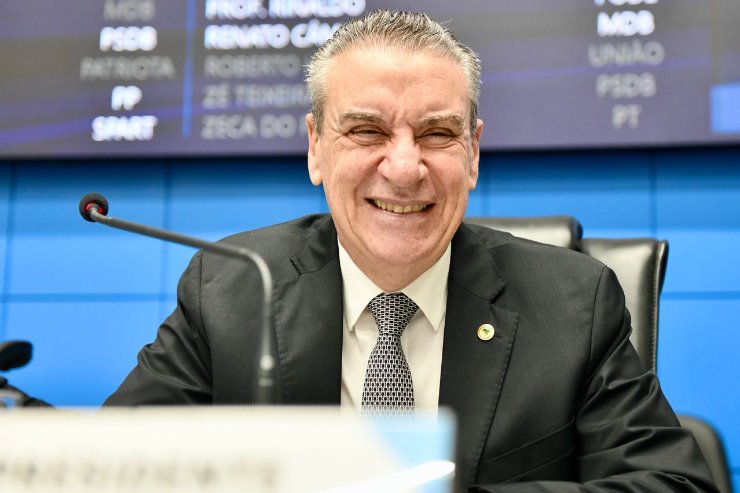 Imagem: A proposta ainda passará por uma segunda rodada de votação em plenário, antes de seguir para sanção do governador Eduardo Riedel