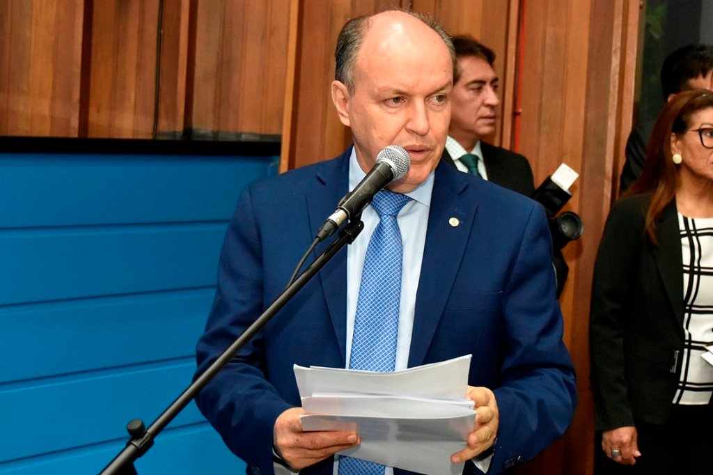 Imagem: Deputado Júnior Mochi apresentou o relatório durante a sessão ordinária da Casa de Leis nesta terça-feira