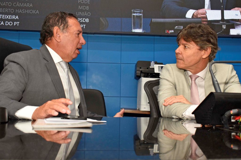 Imagem: Nova lei é de autoria do presidente Gerson Claro e coautoria de Paulo Duarte