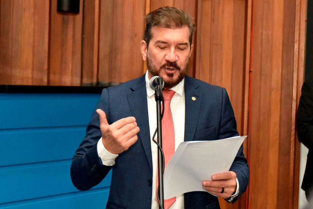 Imagem: Pedro Kemp apresentou matéria para prevenir a violência cibernética entre crianças e adolescentes