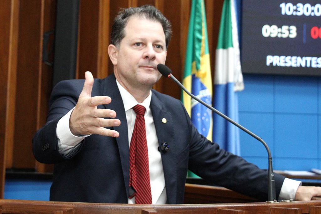Imagem: Renato Câmara representou a Assembleia Legislativa em reunião com produtores 