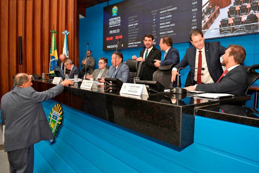 Imagem: Os deputados estaduais apreciaram três proposições nesta terça-feira, sendo duas delas em segunda discussão 