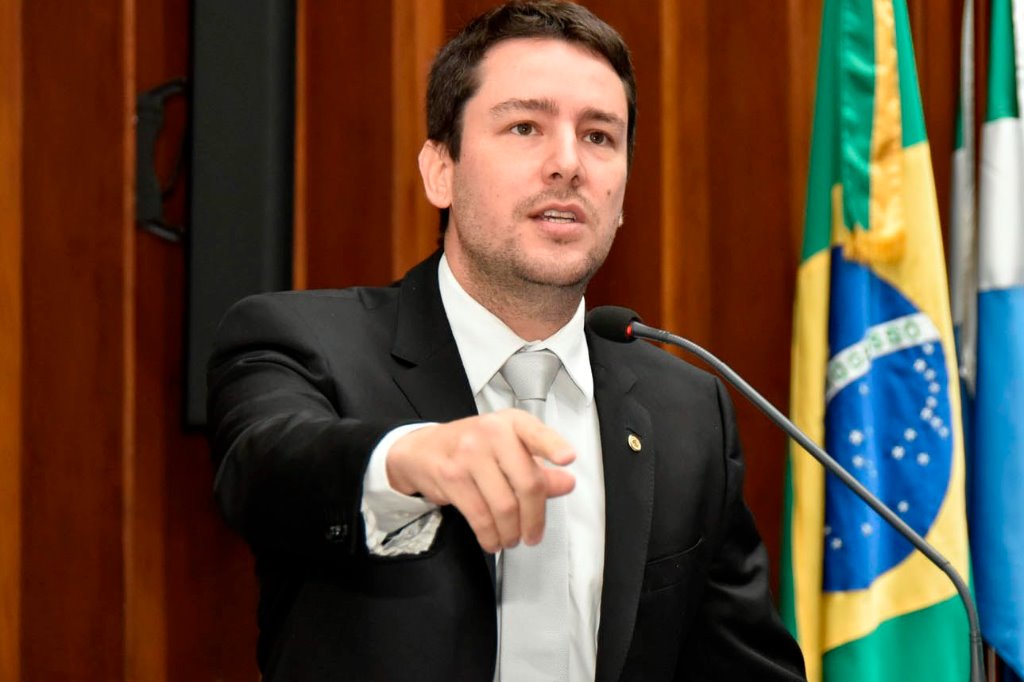 Imagem: Deputado João Henrique destaca que a proposta vai contribuir para evitar acidentes nas rodovias e servir de instrumento para fiscalização