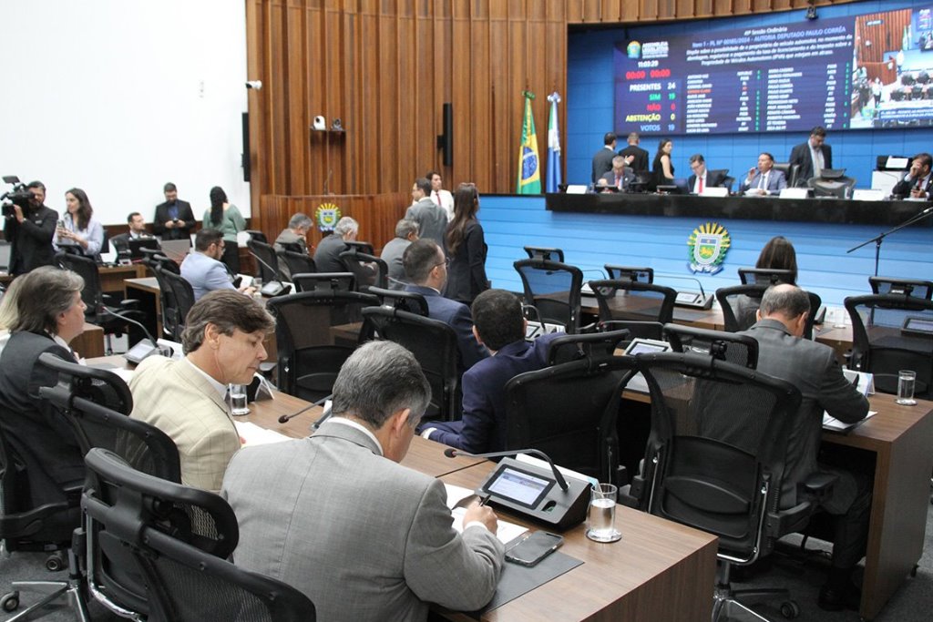 Imagem: A sessão é transmitida ao vivo pelos canais de comunicação da Casa de Leis e pode ser acompanhada presencialmente